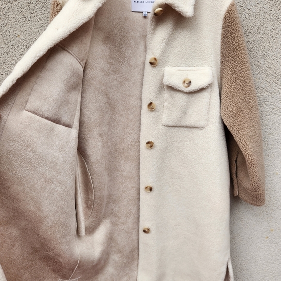 REBECCA MINKOFF Women's Teddy Sherpa Shirt Jacket Extra Large Cream Tan Faux Fur - Picture 6 of 11